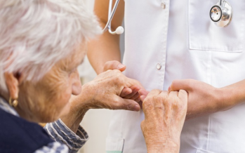 ما الذي يفاقم أعراض مرض الباركنسون؟