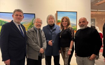 افتتاح لافت لمعرض 