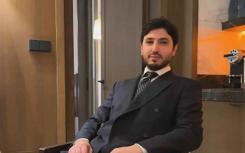 محمد فضل شاكر يكشف حقيقة الفيديو والصور المتداولة لوالده محمد فضل شاكر يكشف حقيقة الفيديو والصور المتداولة لوالده