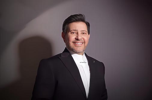 ما بين القلق والأمل… جديد الحالة الصحية لـ هاني شاكر