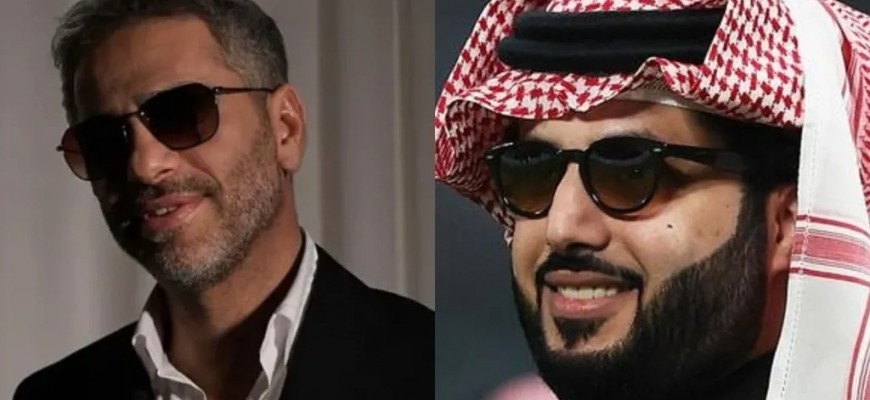 ما الهدية التي يعد بها تركي آل الشيخ جمهور فضل شاكر؟